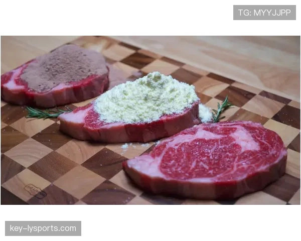 卡瓦尼训练完回家连吃三天牛排，冰箱里塞满蛋白粉跟矿泉水