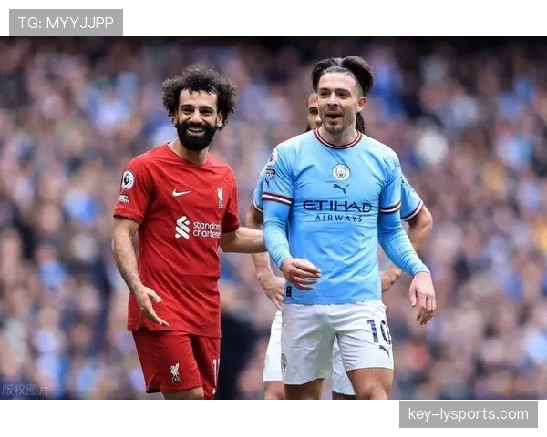 格拉利什如何在强强对话中通过边路持续撕开对手防线？